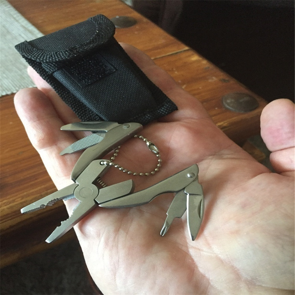 Multi-Functional Tool Folding Pliers Multi-Functional Tool Folding Pliers