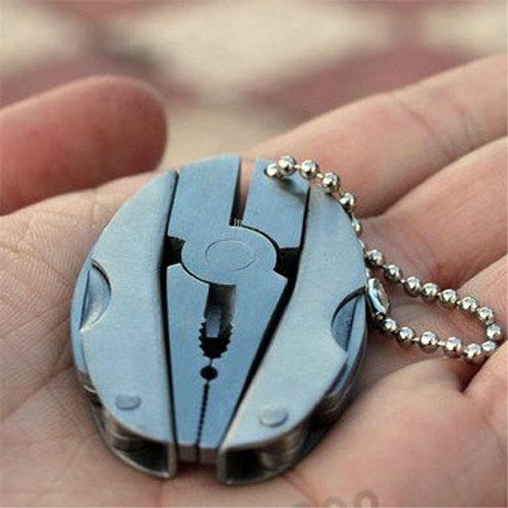 Multi-Functional Tool Folding Pliers Multi-Functional Tool Folding Pliers