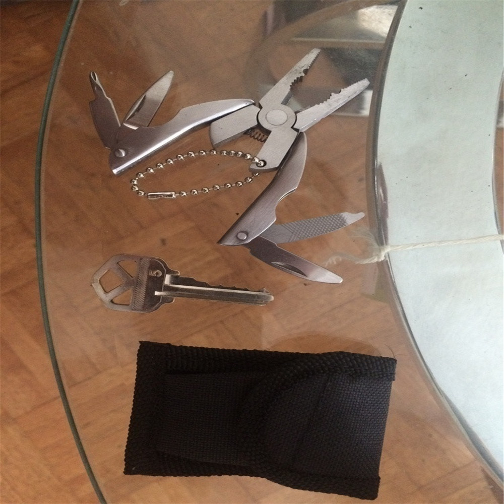 Multi-Functional Tool Folding Pliers Multi-Functional Tool Folding Pliers