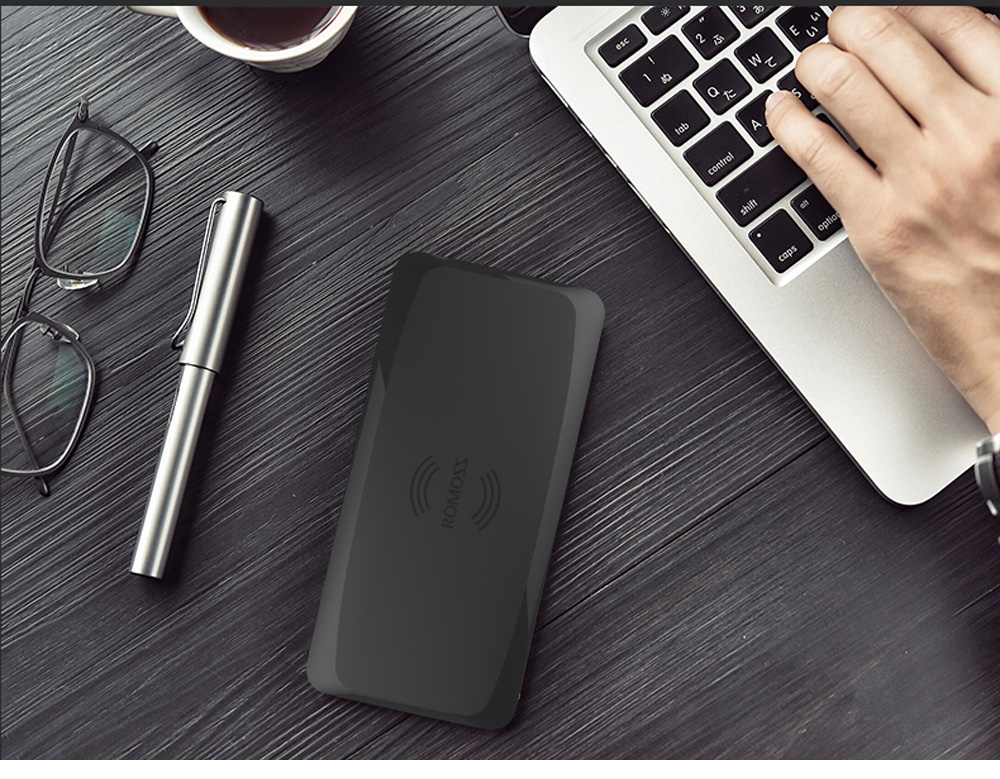 ROMOSS SS05 Edge Series Wireless Charging Power Bank Qi Charger Ultra Slim 5000mAh Li-polymer Battery ROMOSS SS05 Edge Series Wireless Charging Power Bank Qi Charger Ultra Slim 5000mAh Li-polymer Battery