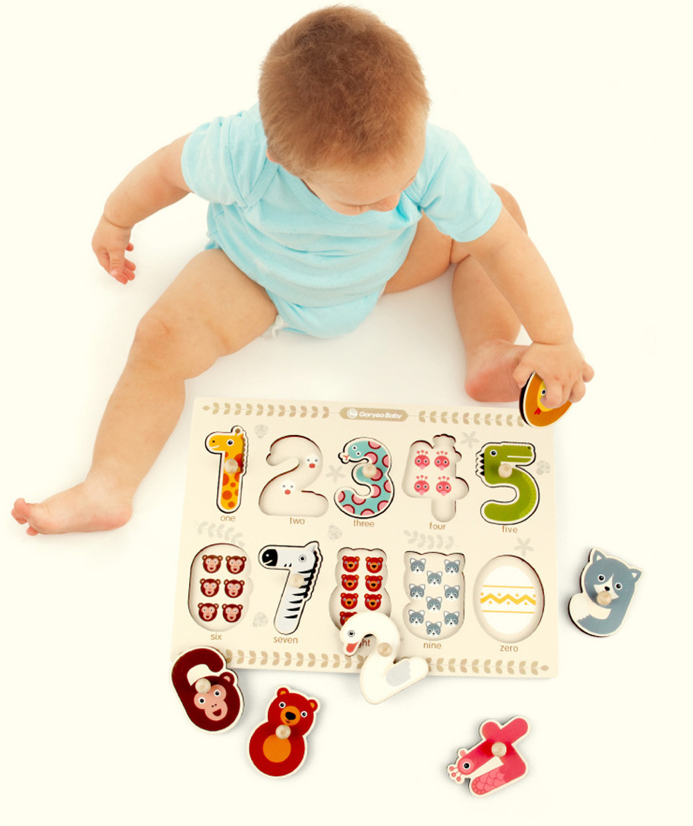 GoryeoBaby Wooden Animals Numbers Cognitive Puzzle Board Educational Toys for Baby Kids