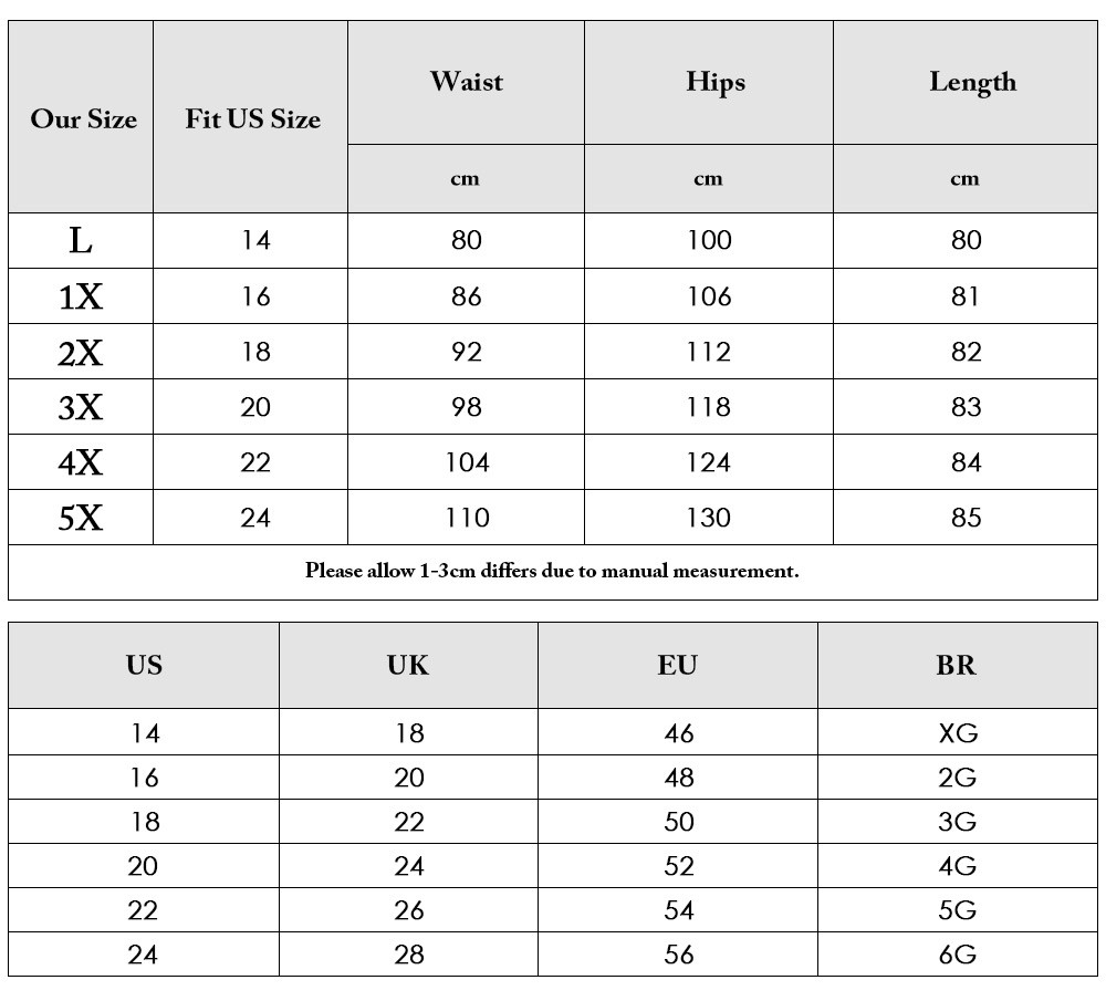 Plus Size Rhinestone Embellished Capri Leggings