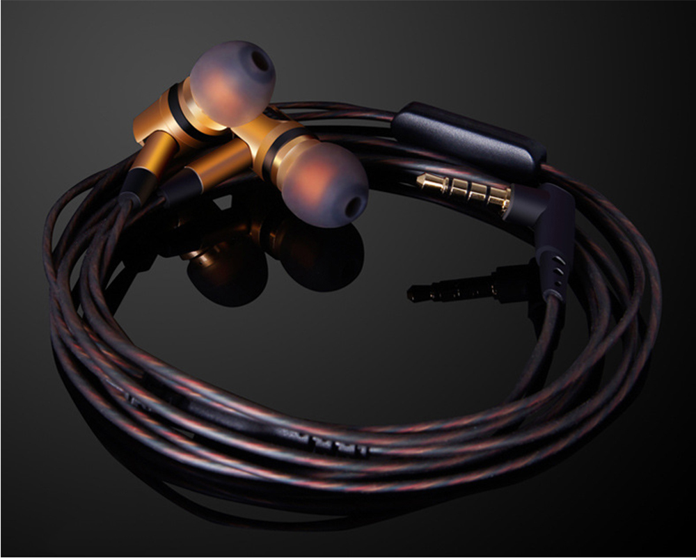 Metal Pluggable with Wheat In-ear Headphones