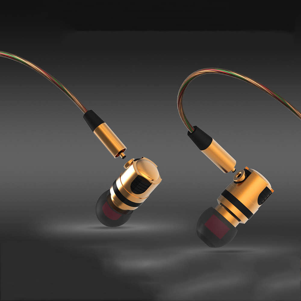 Metal Pluggable with Wheat In-ear Headphones Metal Pluggable with Wheat In-ear Headphones