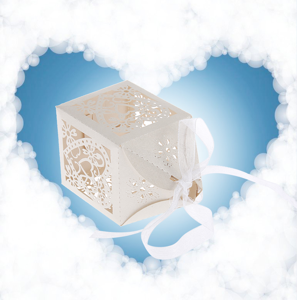 50pcs Love Heart Shape Candy Gift Boxes for Wedding Party 50pcs Love Heart Shape Candy Gift Boxes for Wedding Party