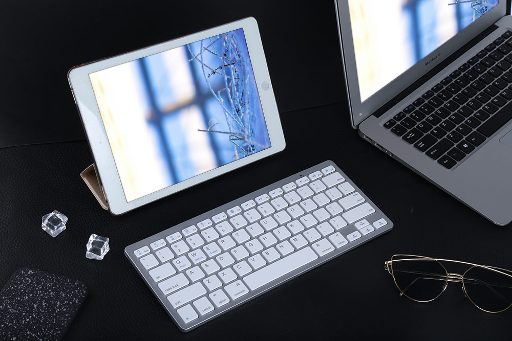 4 in 1 Leather Smart Case with Wireless Bluetooth Keyboard for iPad Air 2 4 in 1 Leather Smart Case with Wireless Bluetooth Keyboard for iPad Air 2