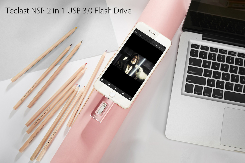 Teclast NSP 32GB 2 in 1 USB 3.0 Flash Drive 8 Pin U Disk