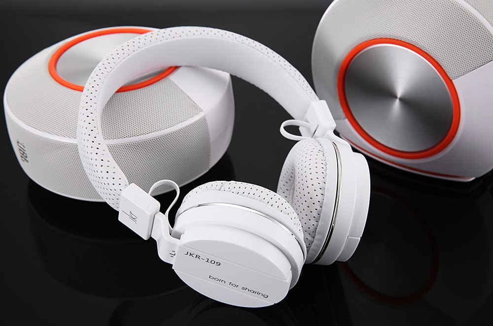 JKR 109 3.5MM Plug Wired Stereo HiFi Music Headphones Headset JKR 109 3.5MM Plug Wired Stereo HiFi Music Headphones Headset
