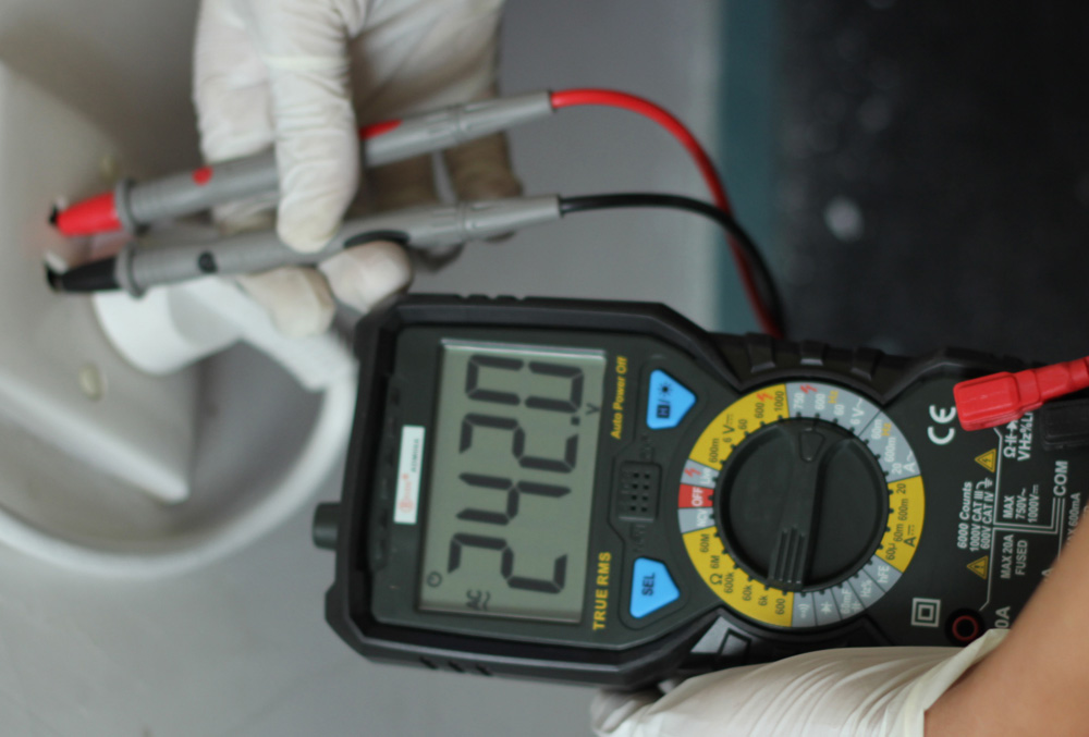 BSIDE ADM08A True RMS Value Digital Multimeter Temperature Capacitance Frequency Test BSIDE ADM08A True RMS Value Digital Multimeter Temperature Capacitance Frequency Test
