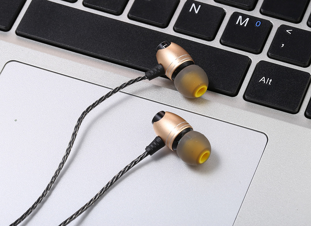 LZ - Z03A HiFi Music In-ear Earphones Mic Song Switch Fashionable Design LZ - Z03A HiFi Music In-ear Earphones Mic Song Switch Fashionable Design