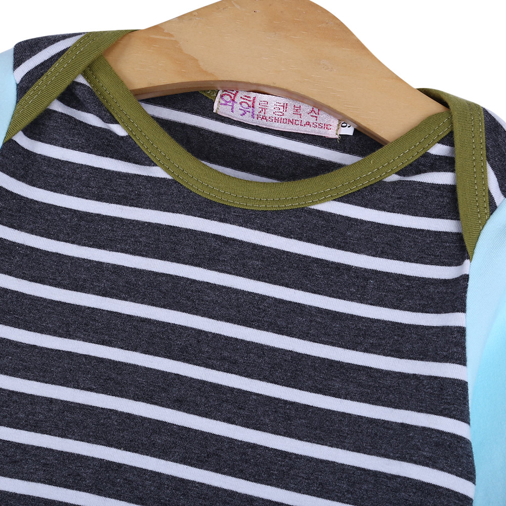 Fashionable Round Collar Long Sleeve Striped Children Romper with Hat