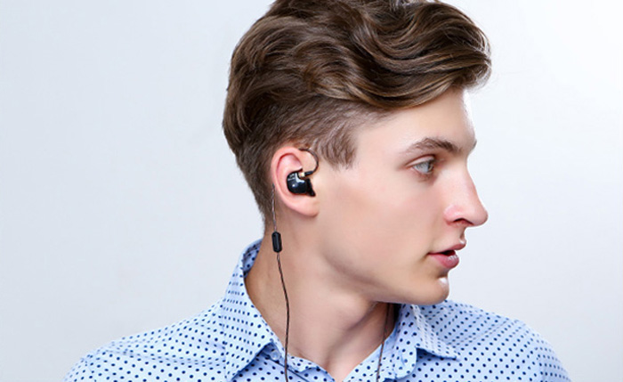 KZ ATR Dynamic Heavy Bass HiFi In-ear Earphones Noise Canceling with Mic 3.5mm Audio Jack KZ ATR Dynamic Heavy Bass HiFi In-ear Earphones Noise Canceling with Mic 3.5mm Audio Jack