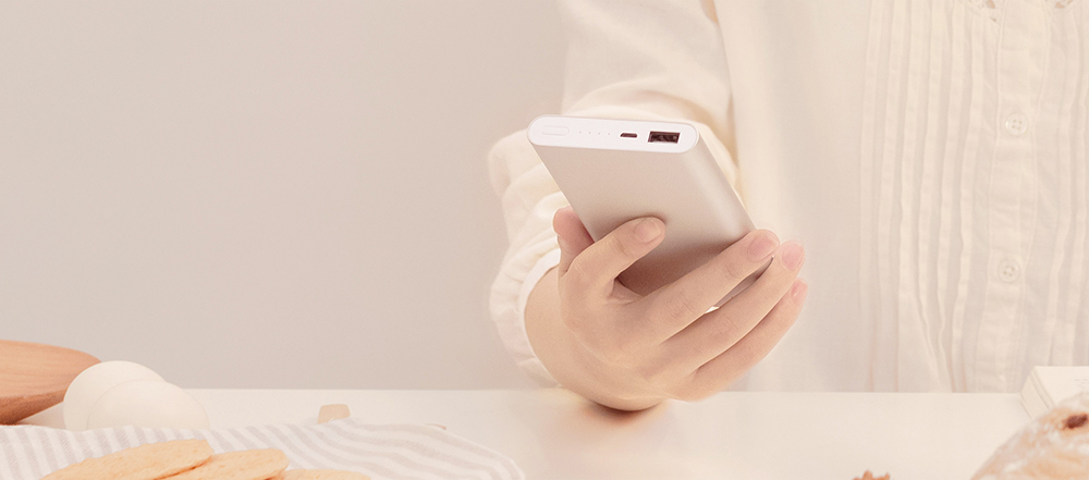 Original Xiaomi Bidirectional Quick Charge 10000mAh Portable Power Bank 2 Aluminium Alloy Housing Ultra-thin Body Original Xiaomi Bidirectional Quick Charge 10000mAh Portable Power Bank 2 Aluminium Alloy Housing Ultra-thin Body