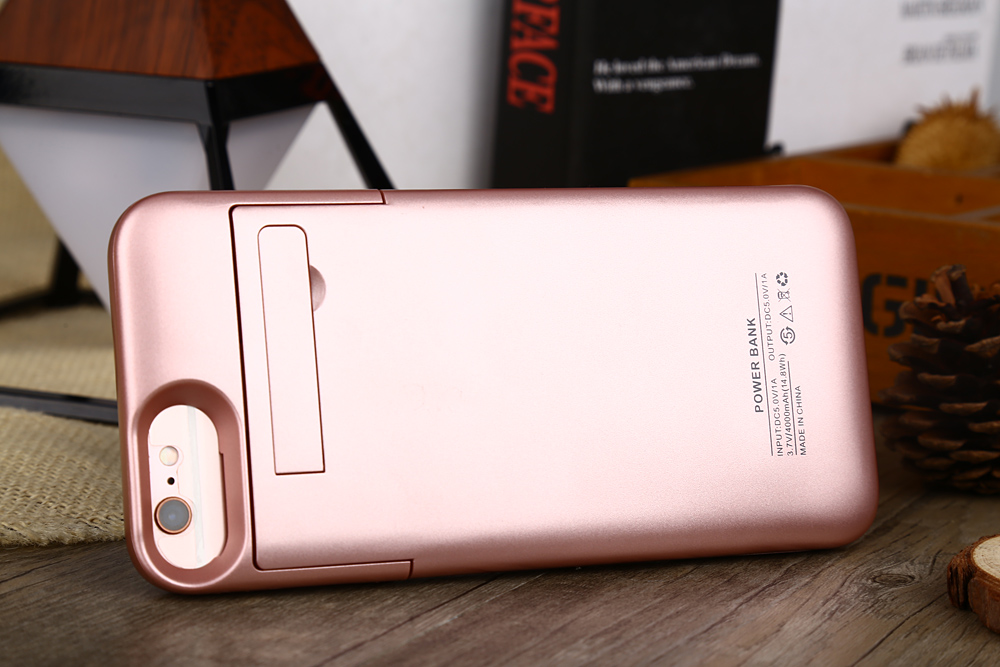 4000mAh External Battery Power Bank Charger Cover with Kickstand for iPhone 6 Plus / 6S Plus / 7 Plus 5.5 inch 4000mAh External Battery Power Bank Charger Cover with Kickstand for iPhone 6 Plus / 6S Plus / 7 Plus 5.5 inch
