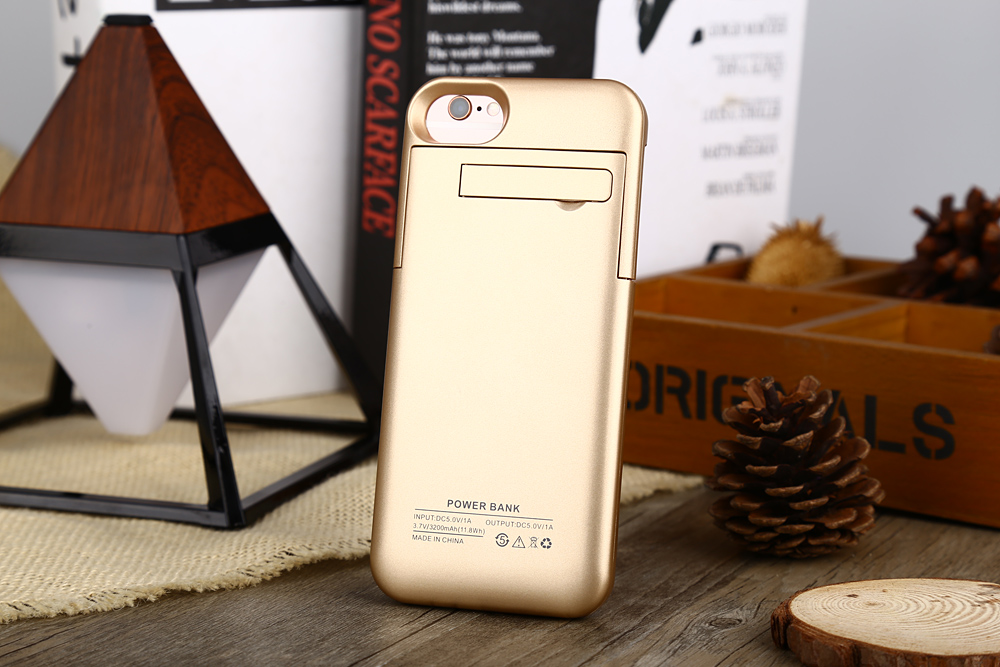 3200mAh External Battery Power Bank Charger Cover with Kickstand for iPhone 6 / 6S / 7 4.7 inch