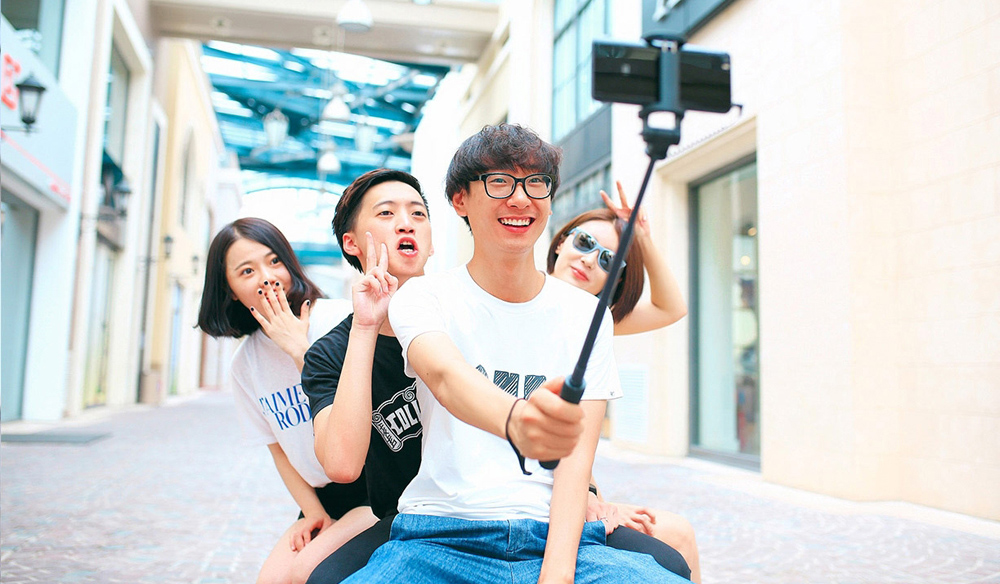 Original Xiaomi Wire Control Selfie Stick Monopod Camera Shutter 270 Degree Rotation Original Xiaomi Wire Control Selfie Stick Monopod Camera Shutter 270 Degree Rotation