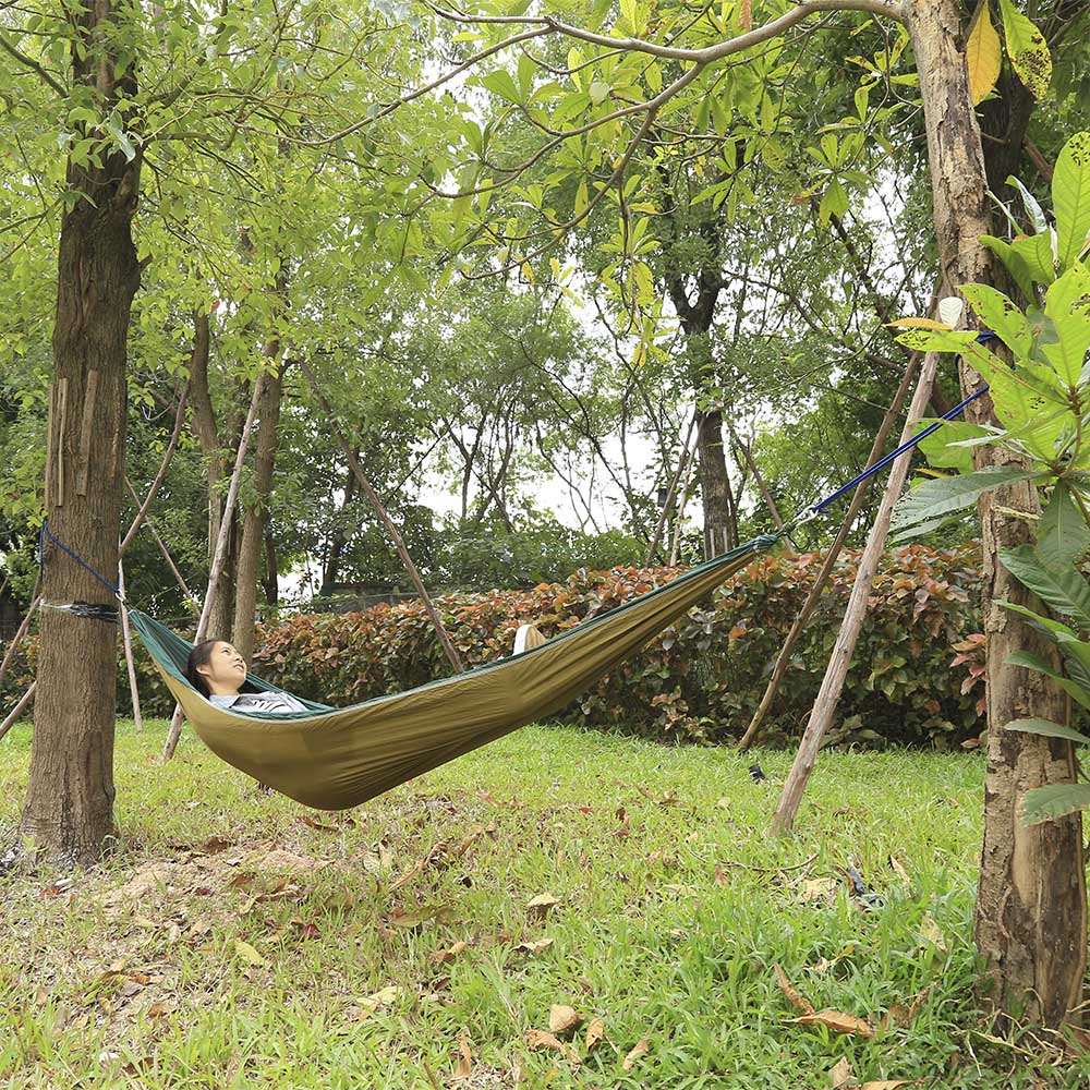 260 x 140CM Portable Two People Parachute Fabric Mosquito Net Hammock for Indoor Outdoor Use 260 x 140CM Portable Two People Parachute Fabric Mosquito Net Hammock for Indoor Outdoor Use