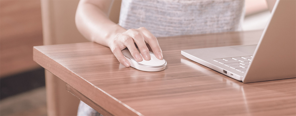 Original Xiaomi Portable Mouse with Bluetooth 4.0 / 2.4G Dual Mode Original Xiaomi Portable Mouse with Bluetooth 4.0 / 2.4G Dual Mode