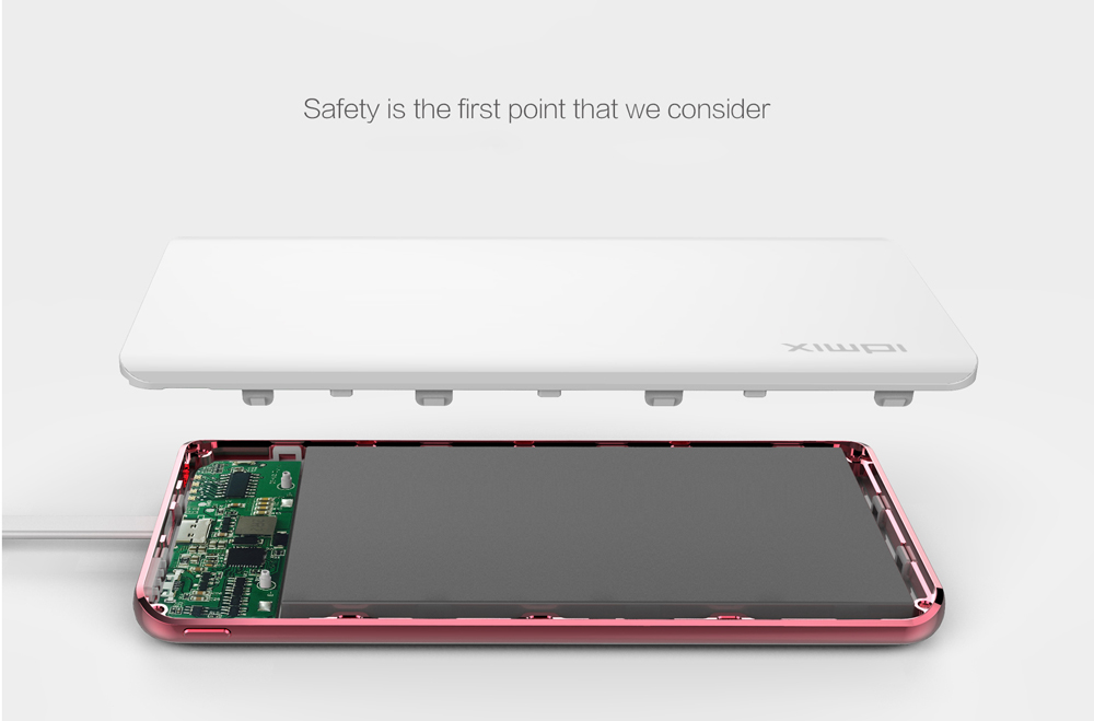 IDMIX Q5 MFi Certification 6000mAh Portable Power Bank Ultra-slim 2.4A Quick Charge Built-in 8 Pin Charging Cable IDMIX Q5 MFi Certification 6000mAh Portable Power Bank Ultra-slim 2.4A Quick Charge Built-in 8 Pin Charging Cable