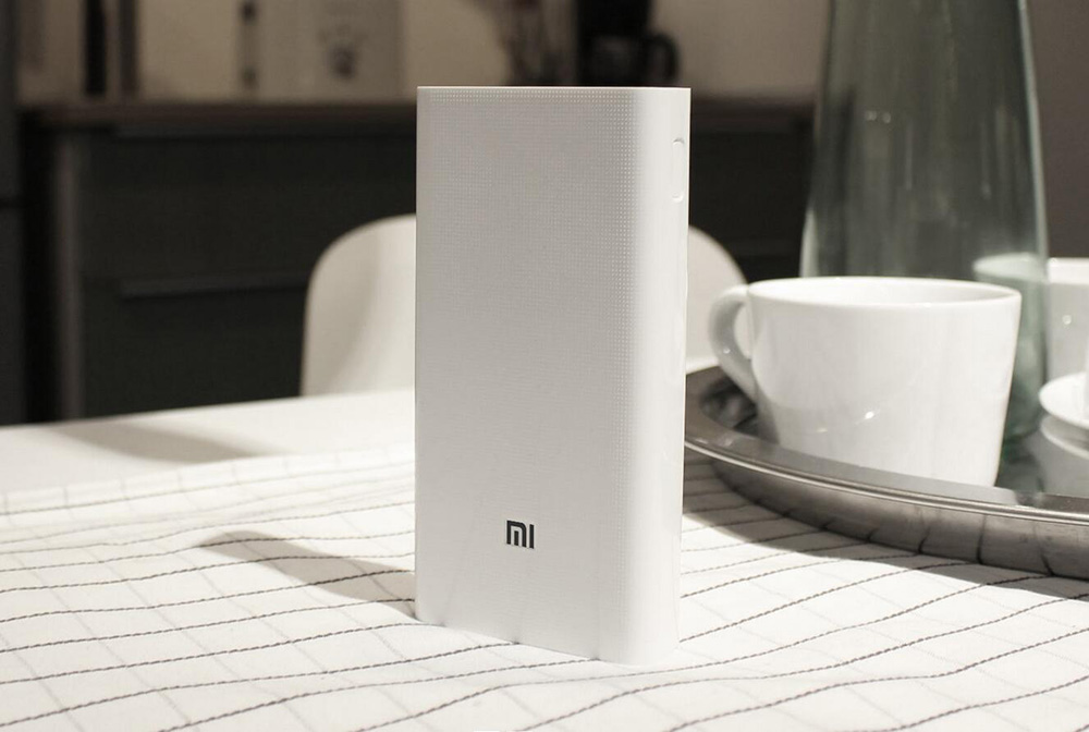 Original Xiaomi 20000mAh Mobile Power Bank 2 Bidirectional Quick Charge Dual USB Output Original Xiaomi 20000mAh Mobile Power Bank 2 Bidirectional Quick Charge Dual USB Output