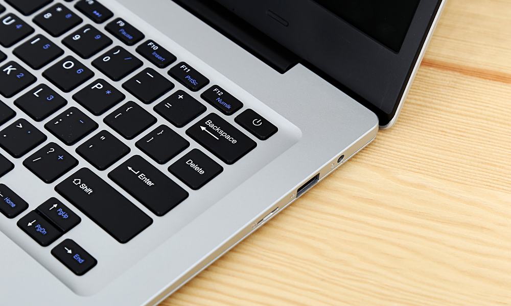 Jumper EZBOOK 3 Notebook 14.1 inch Windows 10 Home Intel Apollo Lake N3350 Dual Core 1.1GHz 4GB RAM 64GB eMMC Camera