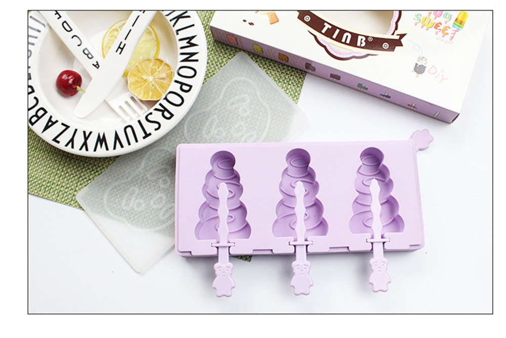 TinB DIY Silicone Ice Cream Mold with Dust Cover TinB DIY Silicone Ice Cream Mold with Dust Cover