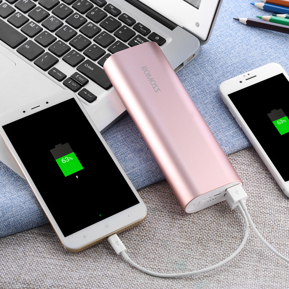 ROMOSS ACE20 20000mAh Power Bank 8 Pin Micro USB Input Dual USB Output 2.1A Fast Charging Aluminum External Battery Charger ROMOSS ACE20 20000mAh Power Bank 8 Pin Micro USB Input Dual USB Output 2.1A Fast Charging Aluminum External Battery Charger