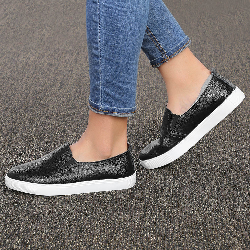 Casual Women Classic Solid Color Slip-on Platform Loafers Flat Shoes Casual Women Classic Solid Color Slip-on Platform Loafers Flat Shoes
