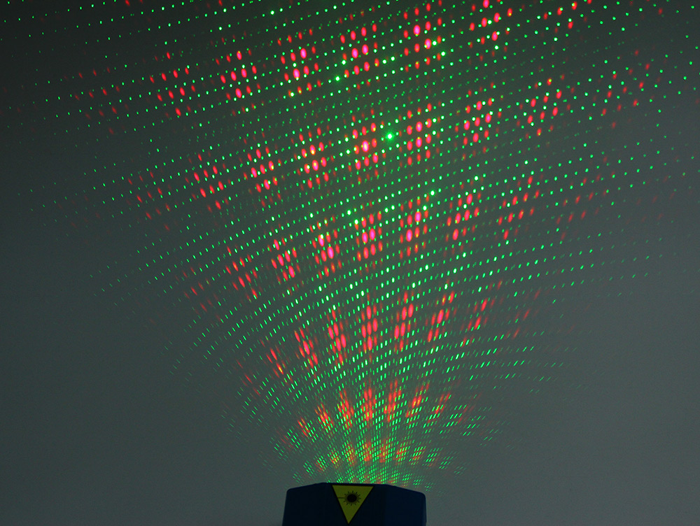 MGY-001 Voice Automatic Control Red Green Laser Landscape Projector Light for Party KTV Bar Stage with Tripod